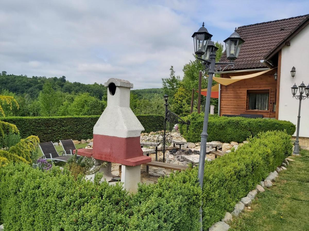 Kovacsszenaja Vendeghaz Villa Exterior foto