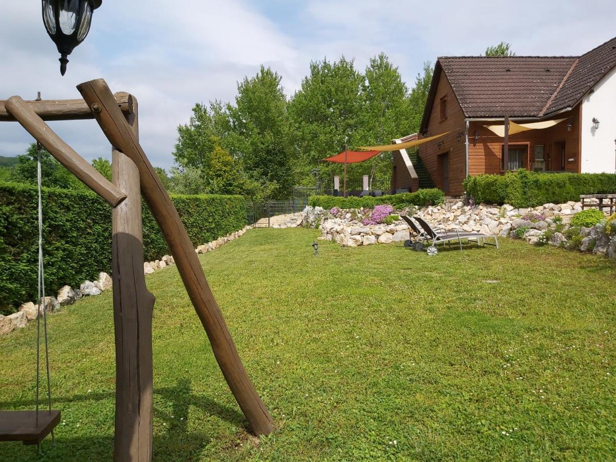Kovacsszenaja Vendeghaz Villa Exterior foto